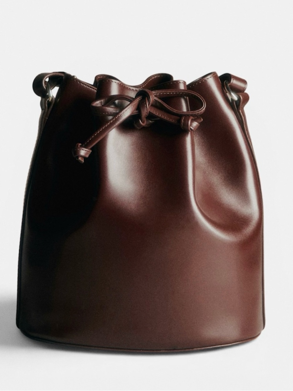Sézane NWT Farrow bag in glossy chocolate